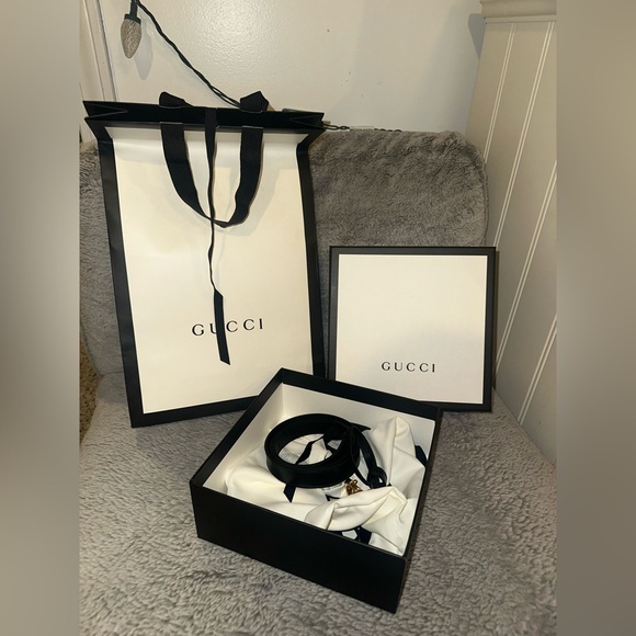 Authentic Gucci Thin Belt - Picture 4 of 5